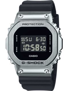 Metallramme G-SHOCK med invertert display og heritage-inspirert design | GM-5600U-1ER