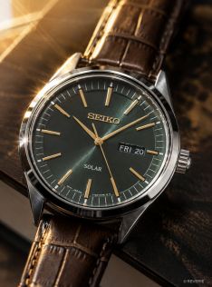 Seiko Mens Green Solar 40mm 