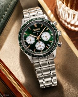 Seiko Mens Vintage Chronograph Green Steel 38mm 