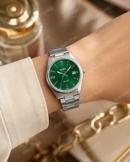Casio unisex klokke i stål med grønn urskive i 35mm