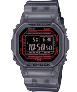 G-SHOCK Bluetooth digital klokke med gjennomsiktig design og 200M vannbestandighet | DW-B5600G-1ER