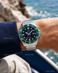 Casio herreklokke i stål, vanntett 200M, svart urskive med grønn enveis dreibar bezel 46mm 