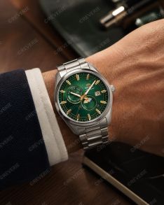 Orient klokke i stål med grønn urskive, månefase og safirglass 41mm 