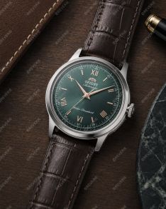 Orient automatisk klokke med grønn urskive og romertall 38mm 
