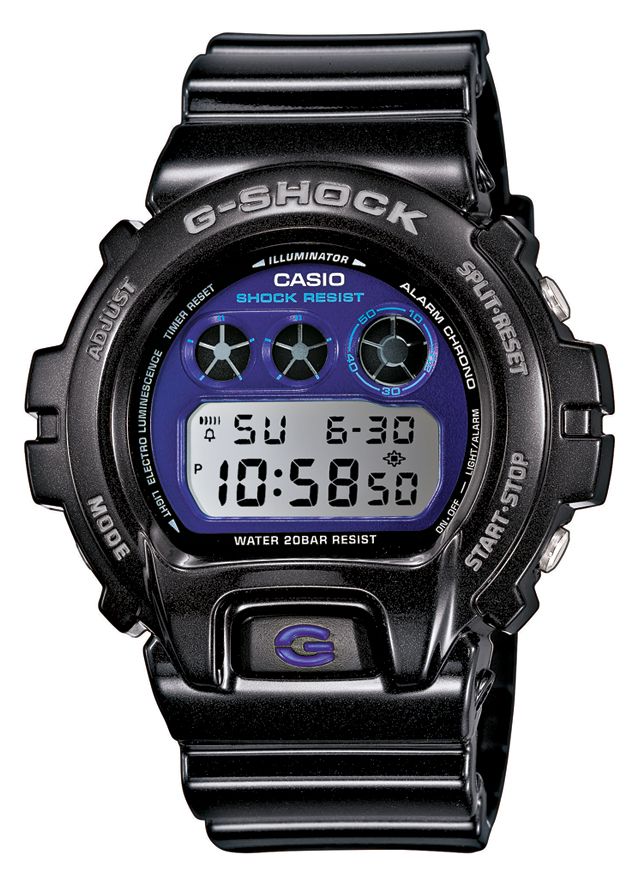 CASIO G-SHOCK DW−6900MF Casio G-Shock DW-6900MF-1ER - Dykkerklokke i Sort DW6900MF 1ER