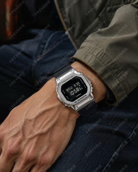 Casio G-Steel herreklokke med digitalt negativt display 43mm
