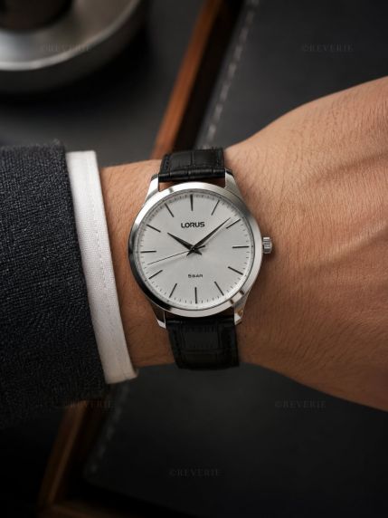 Lorus Mens Steel Black Leather 40mm