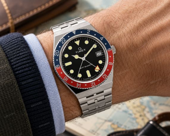 Timex herreklokke i stål med sveitsisk urverk og GMT-funksjon i 38mm