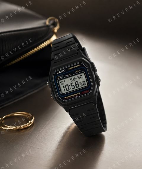 Kompakt digital Casio sportsklokke med slitesterk design 33mm